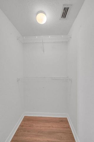 557 SE Prescott Place, Stuart, FL 34994