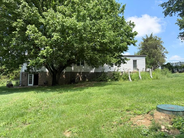 108 Walnut Hill Drive, Richmond, KY 40475