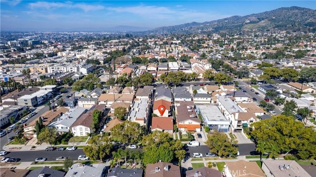 723 E Tujunga Avenue, Burbank, CA 91501