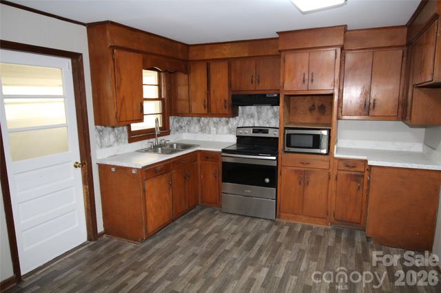 210 Cameron Street, Shelby, NC 28150
