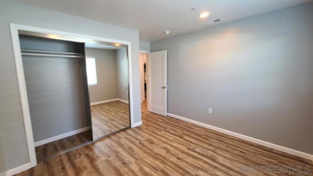 8834 Valencia St, Spring Valley, CA 91977