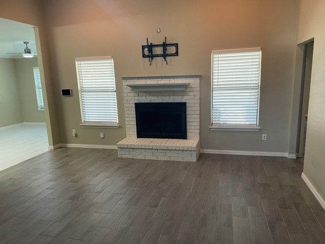 8221 Mark Lane, Watauga, TX 76148