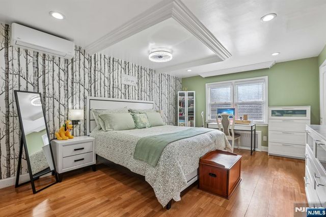 30 Putnam Street, Lodi, NJ 07644