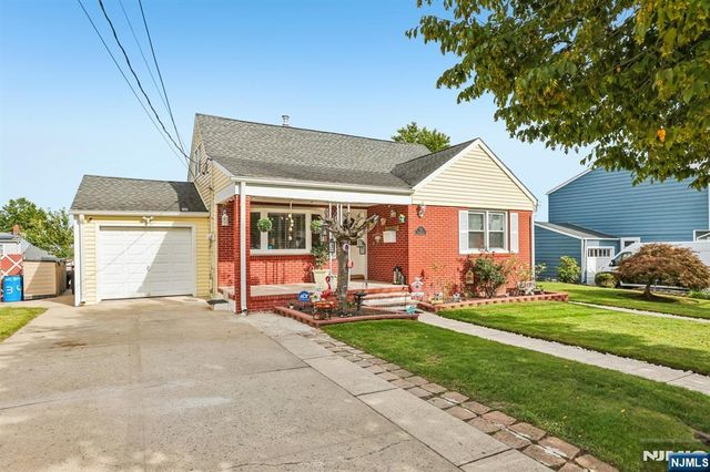 30 Putnam Street, Lodi, NJ 07644