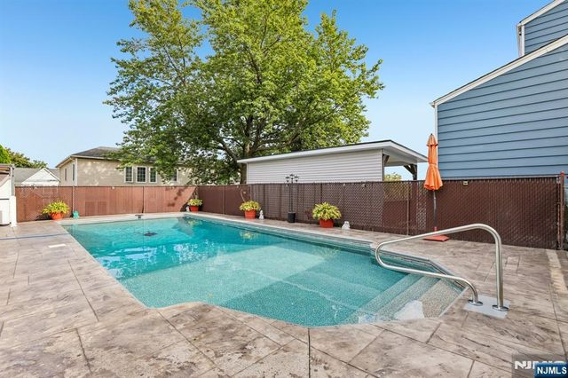 30 Putnam Street, Lodi, NJ 07644