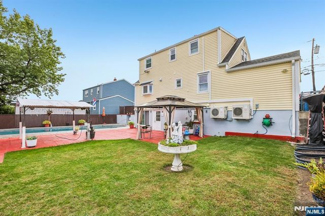 30 Putnam Street, Lodi, NJ 07644