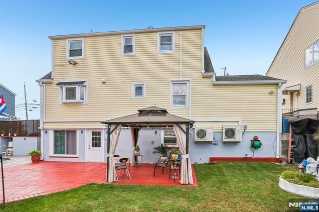 30 Putnam Street, Lodi, NJ 07644