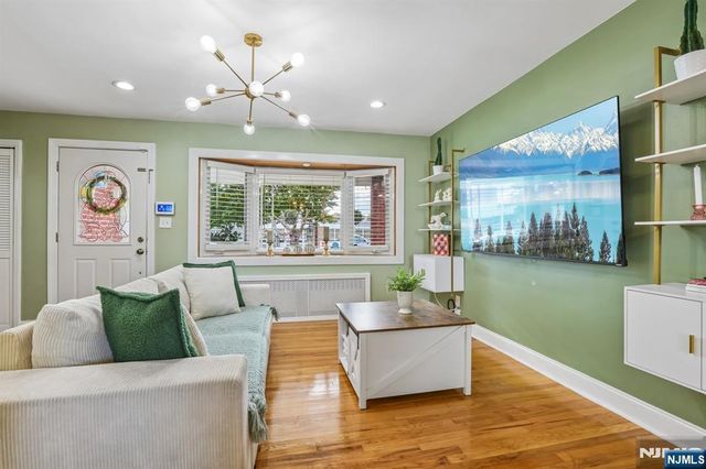 30 Putnam Street, Lodi, NJ 07644