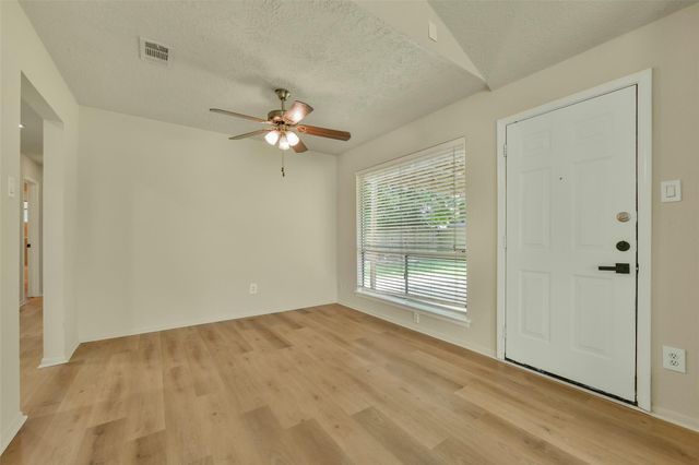 2775 Glen Haven Drive, League City, TX 77573