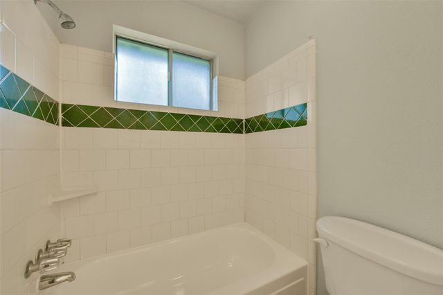 2775 Glen Haven Drive, League City, TX 77573