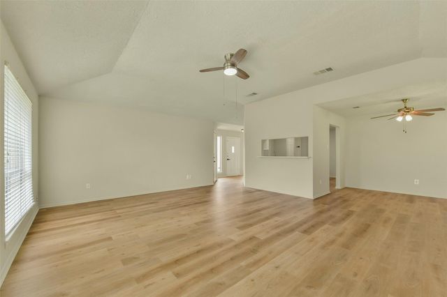 2775 Glen Haven Drive, League City, TX 77573