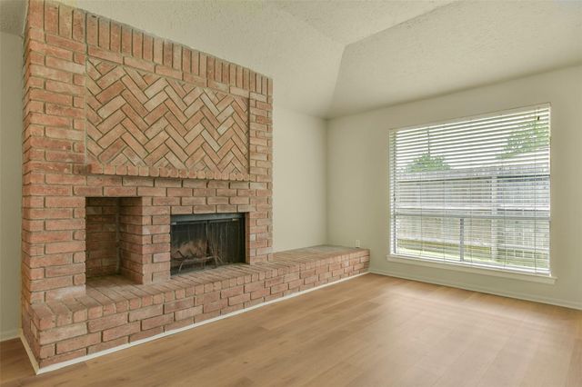 2775 Glen Haven Drive, League City, TX 77573
