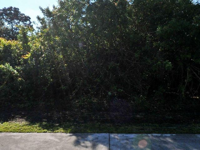 326 SW Becker Road, Port St. Lucie, Port St Lucie, FL 34953