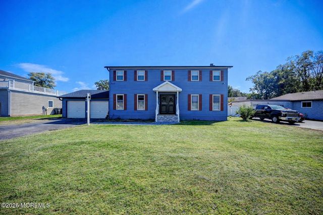 815 Gilmores Island Road, Toms River, NJ 08753