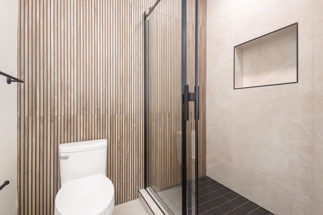 115 Crest Road, Campobello, SC 29322