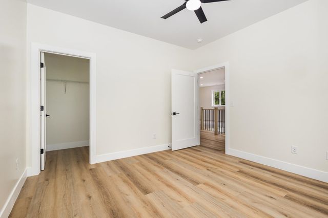 115 Crest Road, Campobello, SC 29322