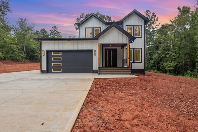 115 Crest Road, Campobello, SC 29322