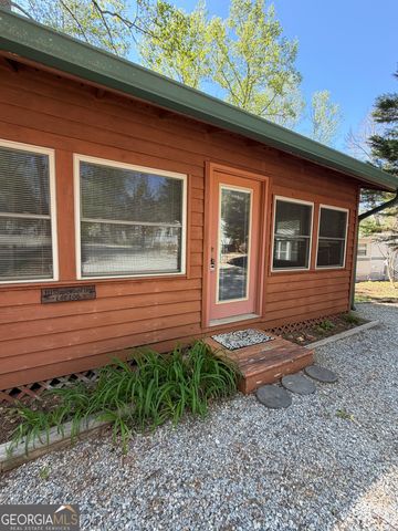 111 Maple Wood Lane, Cleveland, GA 30528