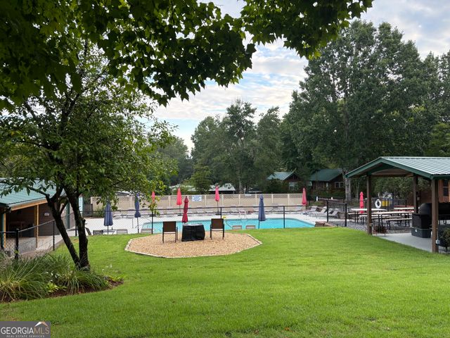 111 Maple Wood Lane, Cleveland, GA 30528