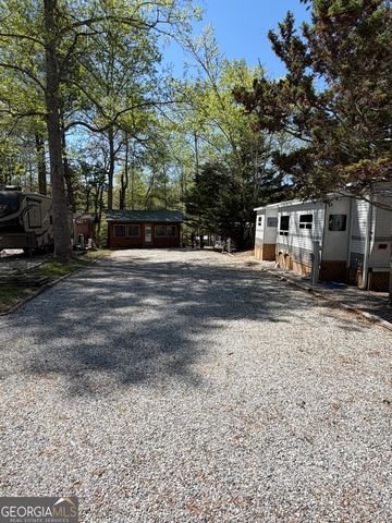 111 Maple Wood Lane, Cleveland, GA 30528