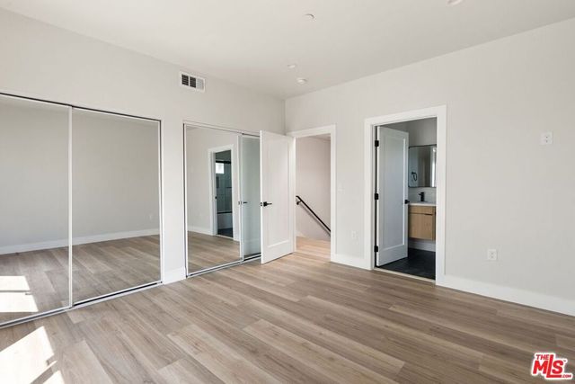 716 W 41st Place 1, Los Angeles, CA 90037