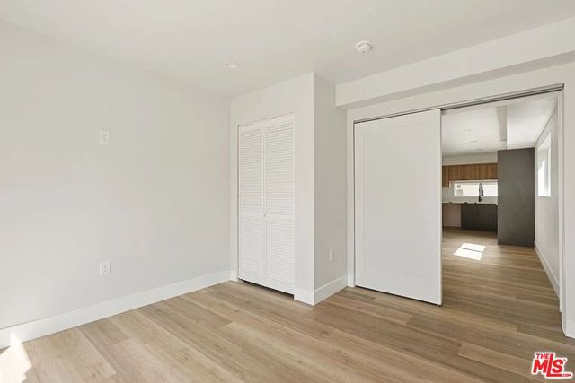 716 W 41st Place 1, Los Angeles, CA 90037
