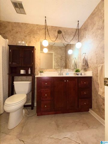 708 BREEZEWAY CIRCLE, Weaver, AL 36277