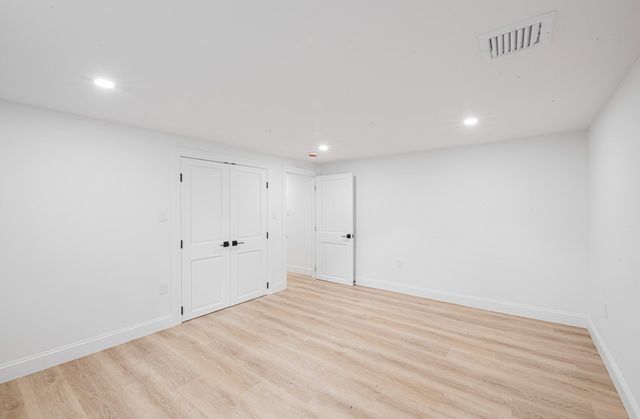 78 Windemere Cir, Braintree, MA 02184