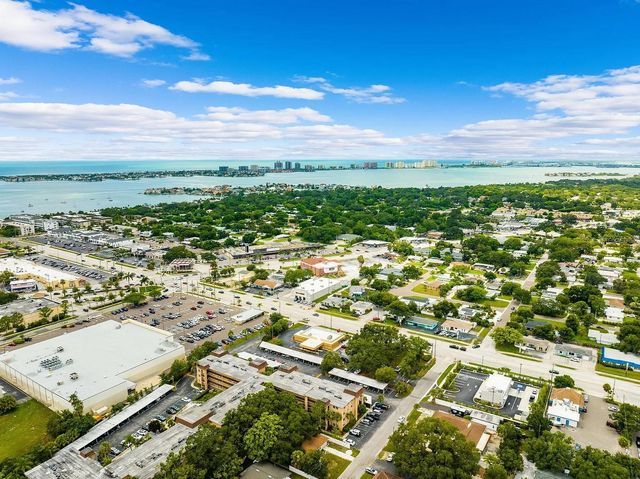 2525 W BAY DRIVE A16, Largo, FL 33770