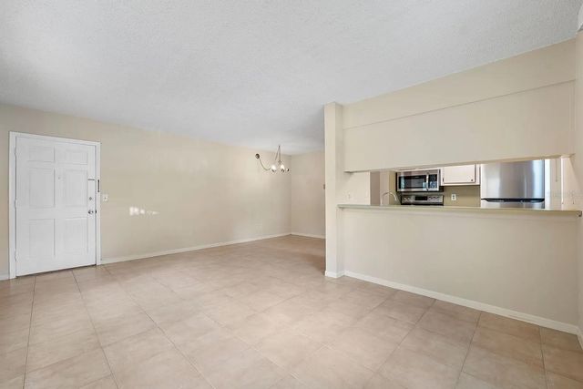 2525 W BAY DRIVE A16, Largo, FL 33770