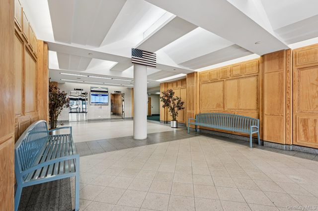 970 N Broadway 207, Yonkers, NY 10701