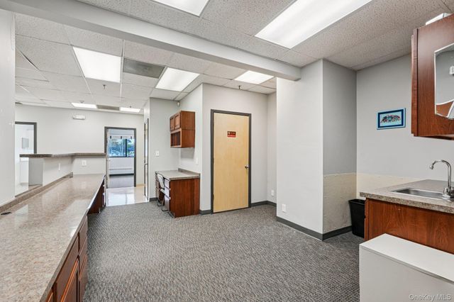 970 N Broadway 207, Yonkers, NY 10701