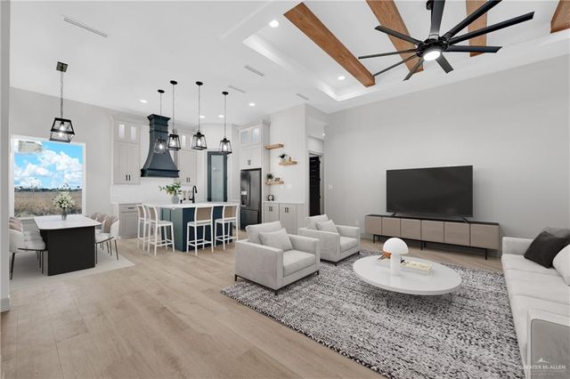 812 Spring Drive, Alton, TX 78573