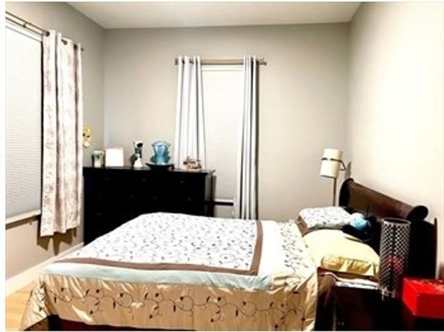 60 Cross 224, Somerville, MA 02145