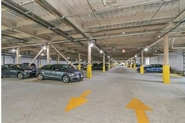 60 Cross 224, Somerville, MA 02145