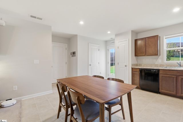 706 Heavenly Days Street, Inman, SC 29349