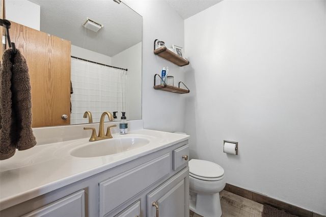 2605 Greenway Court, Marion, IA 52302