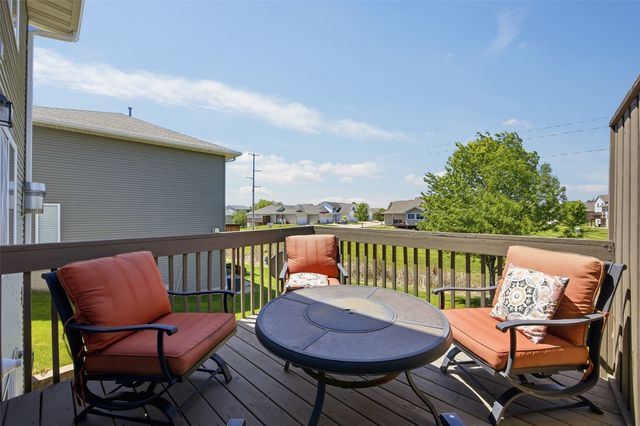 2605 Greenway Court, Marion, IA 52302