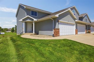 2605 Greenway Court, Marion, IA 52302