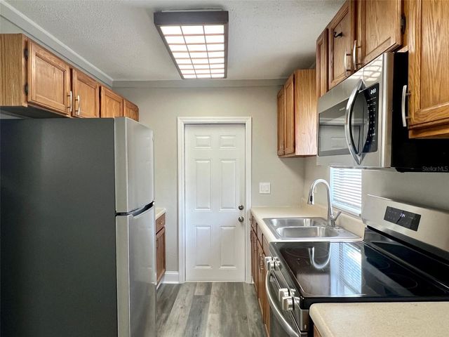 5039 GREEN KEY ROAD, New Port Richey, FL 34652