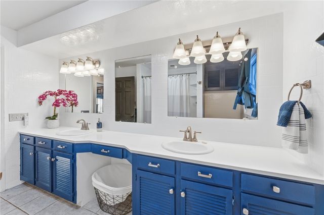 72 Julia Drive, North Providence, RI 02911