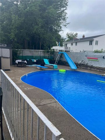 72 Julia Drive, North Providence, RI 02911