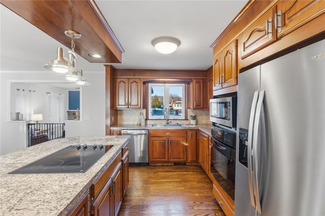 72 Julia Drive, North Providence, RI 02911