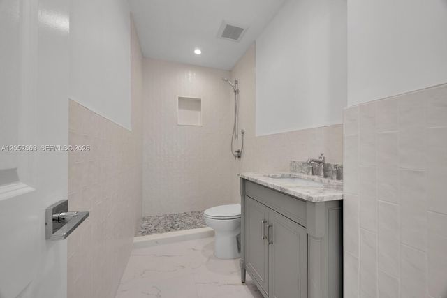 3551 NW 20th Street, Miami, FL 33142