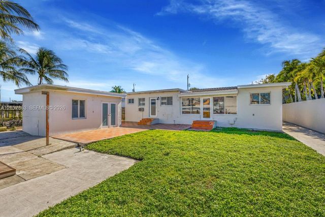 3551 NW 20th Street, Miami, FL 33142