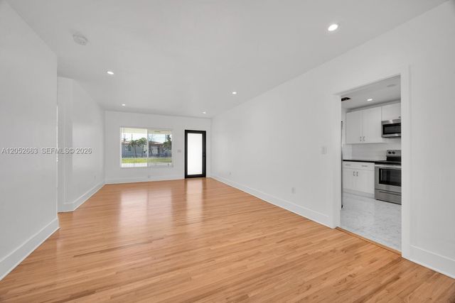 3551 NW 20th Street, Miami, FL 33142