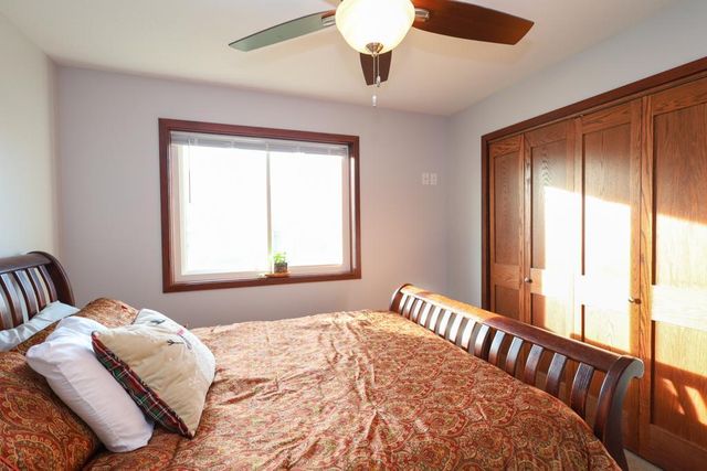 6143 39th Avenue NW, Rochester, MN 55901