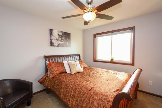 6143 39th Avenue NW, Rochester, MN 55901