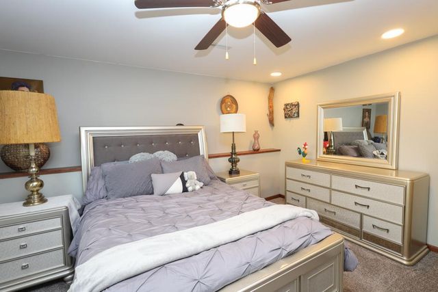 6143 39th Avenue NW, Rochester, MN 55901