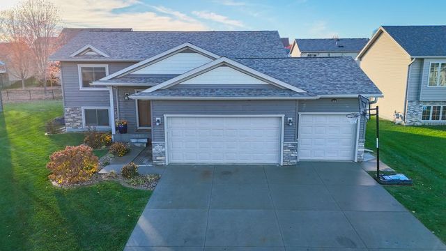 6143 39th Avenue NW, Rochester, MN 55901